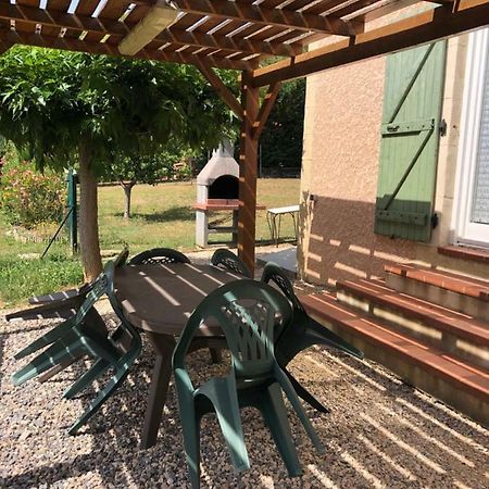 Gite Au Soleil Euzet Esterno foto